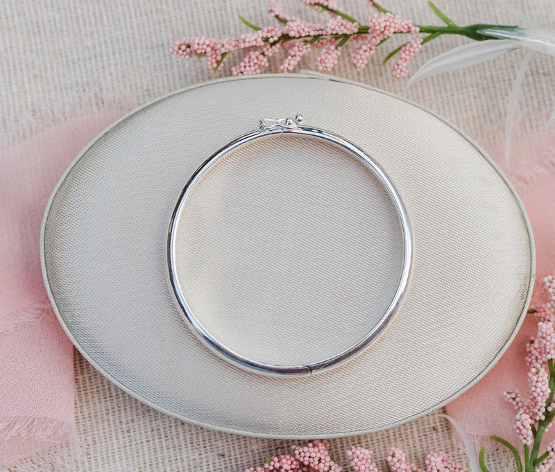 Sterling Silver Baby Bangle Bracelet with FREE Engraving - Bangle (Classic) - Cherished Moments Jewelry